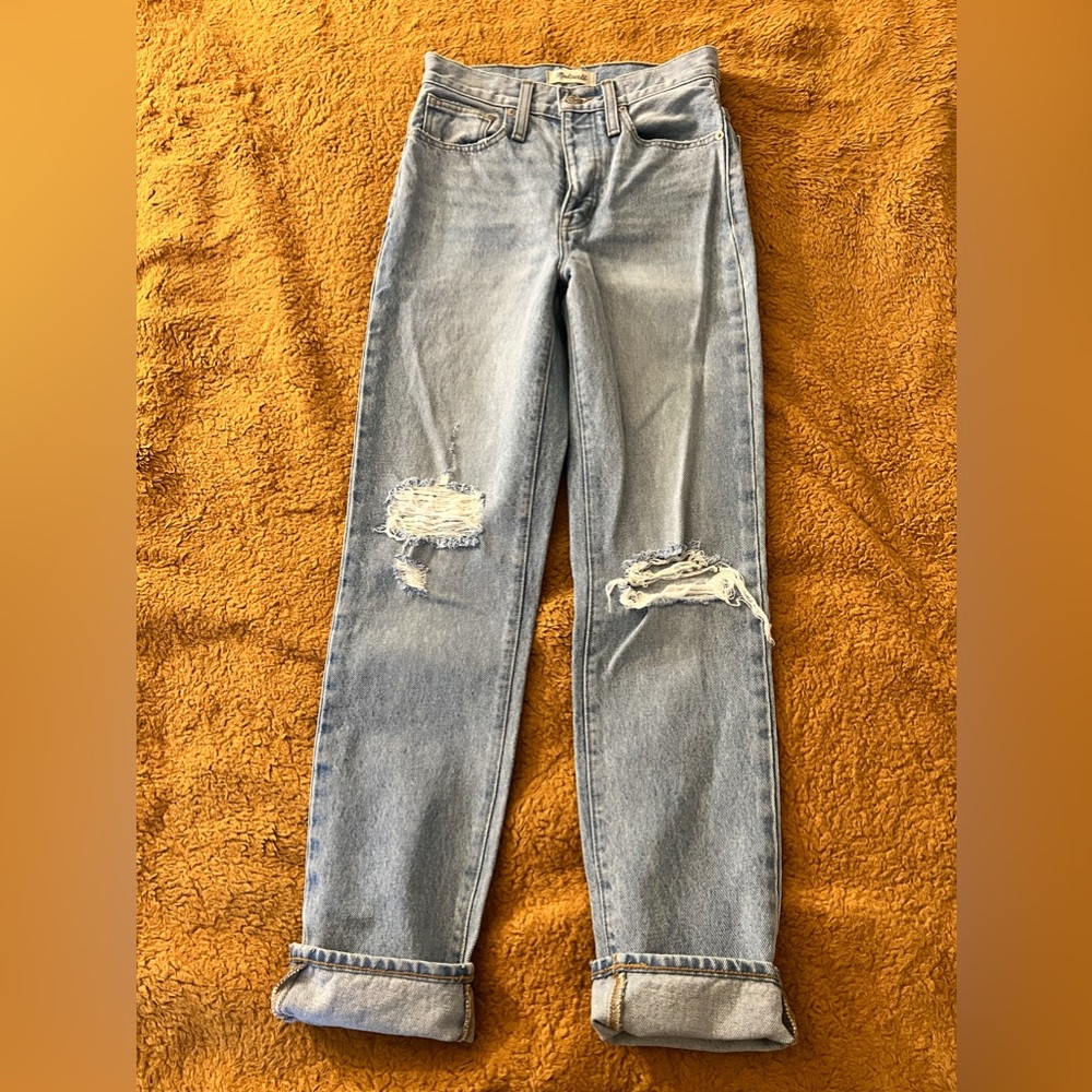 Madewell high rise mom jeans, size 23 (00).